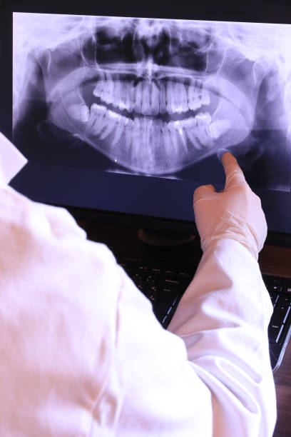 Best Holiday Emergency Dentist in Benton Heights, MI